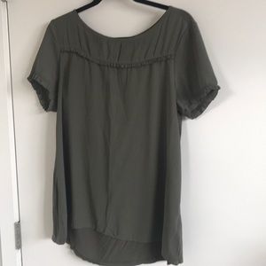 Green short sleeve top